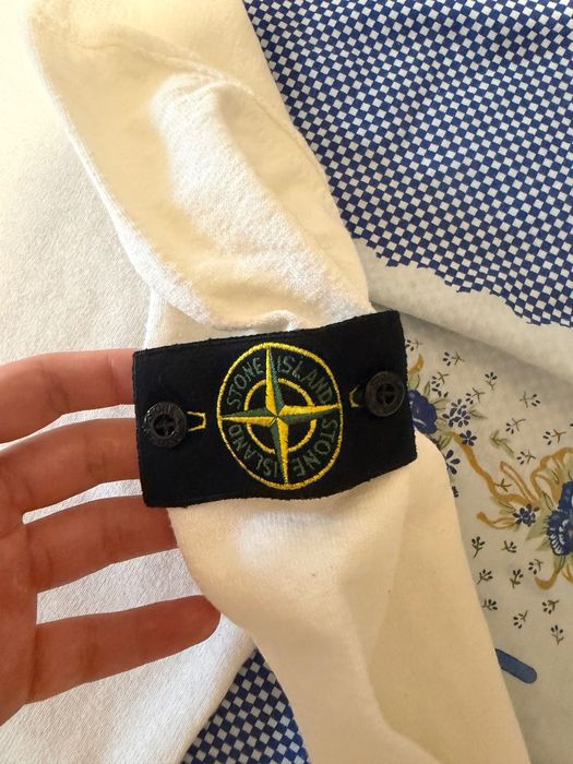 stone island лонгслив белый