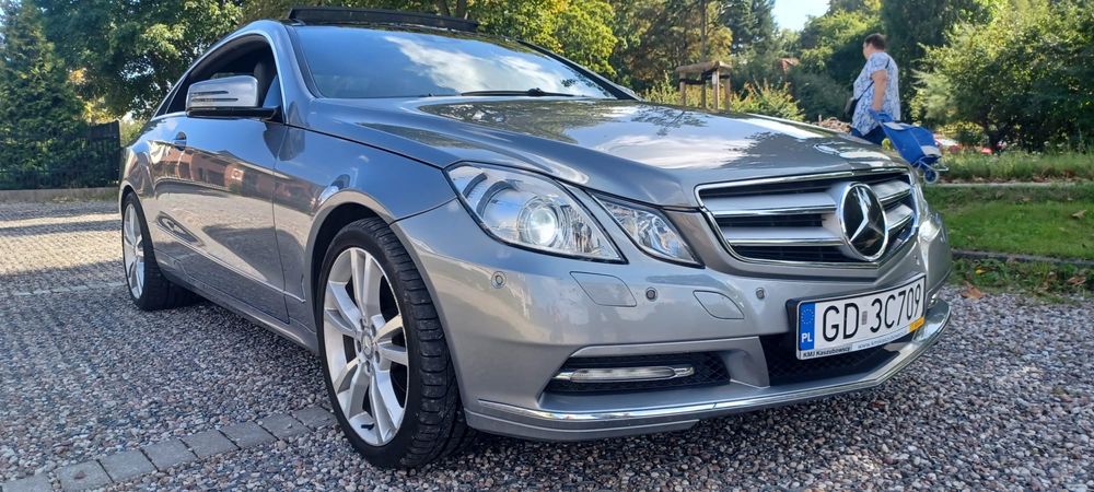 Mercedes Benz W 207 coupe 2013