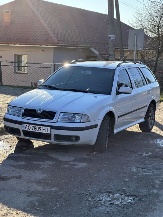 Продам октавію тур 2007 1.6 бензин