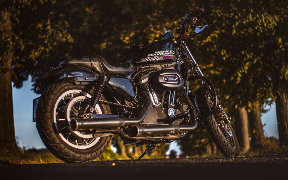 Harley Davidson Sportster 883R