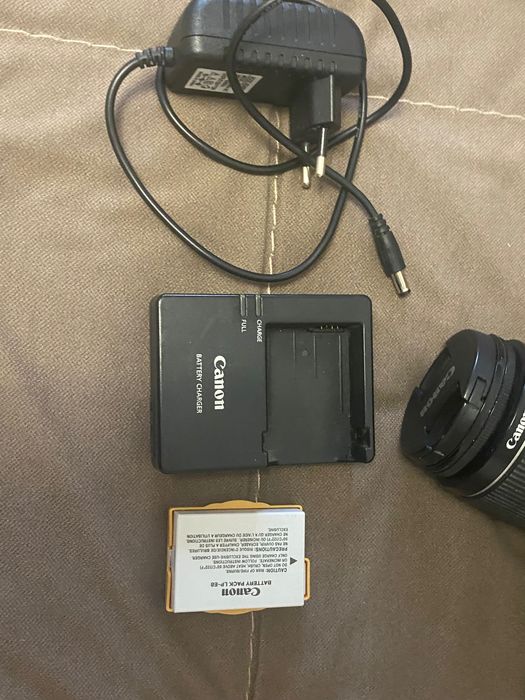 Повний комплект Canon 600D