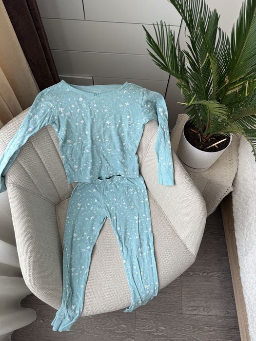 Піжама carters 5 років
