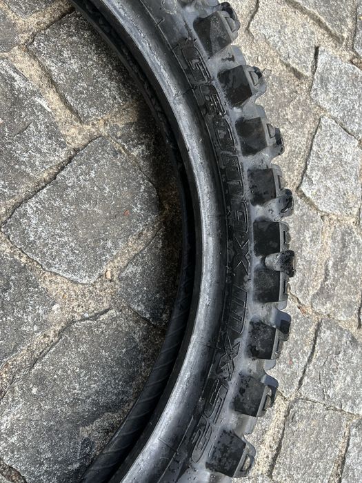 Pneus de Motocross como novos