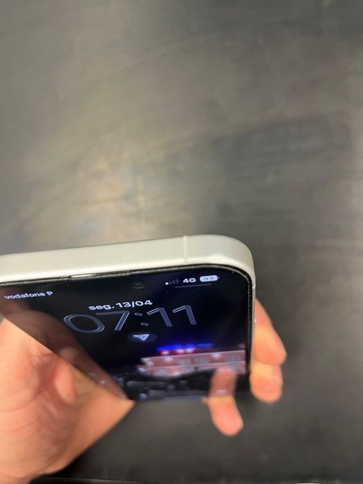 iPhone 16 branco 256gb