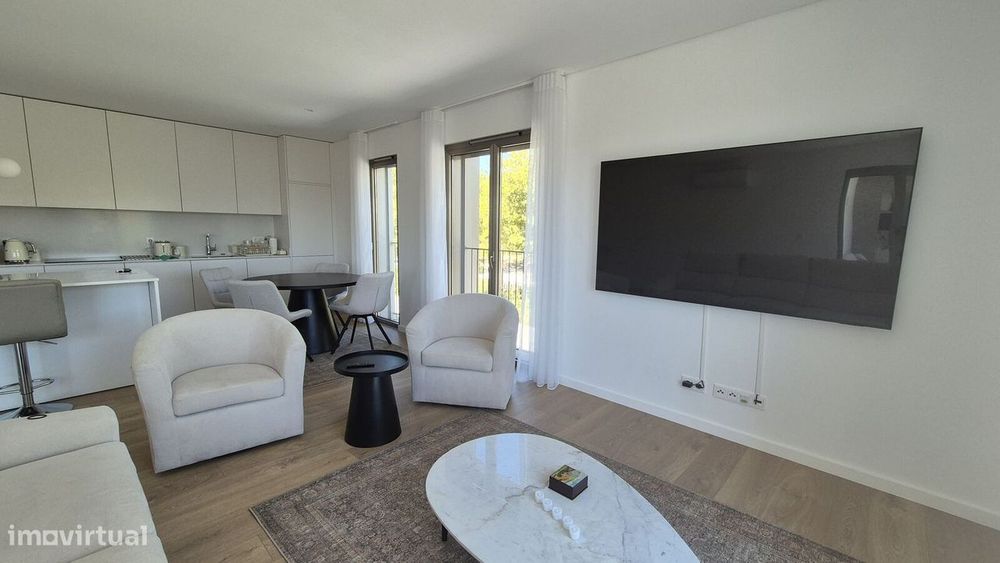 Apartamento T1 com vista, Porto Salvo, Oeiras