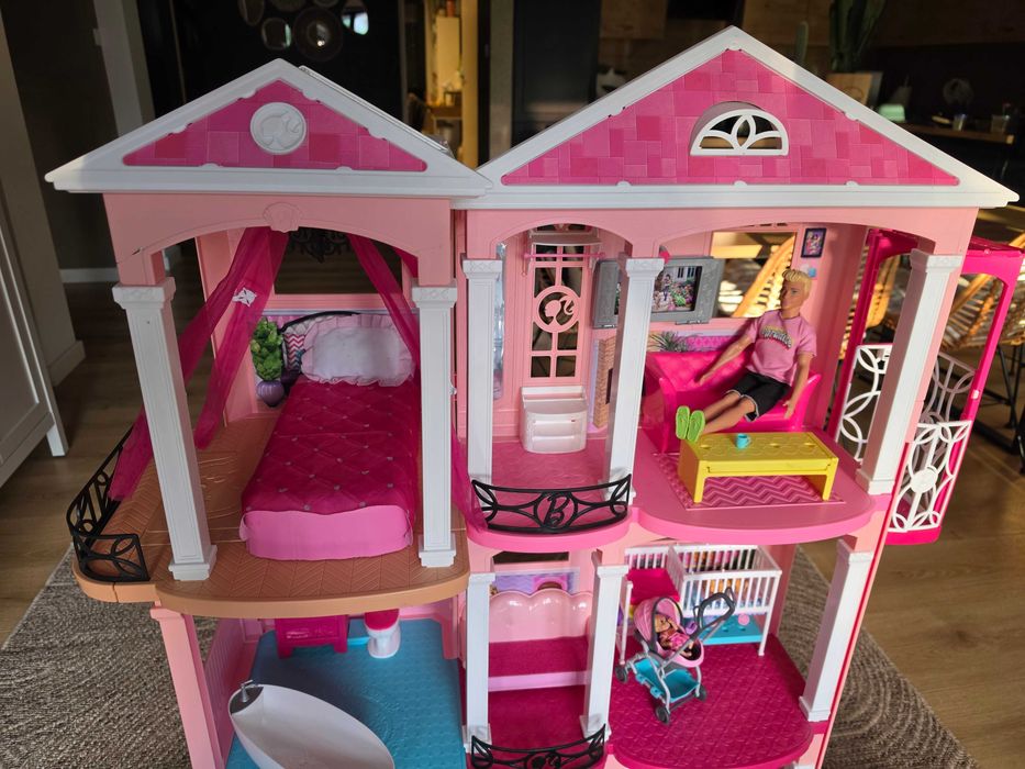 Domek dla Barbie duży + dodatki