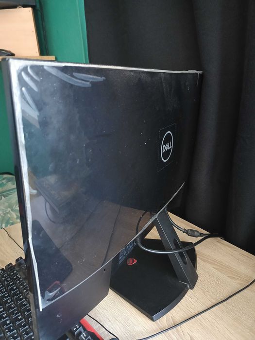 Monitor Dell SE2719HR