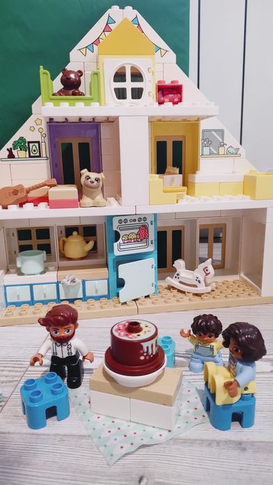 Wielofunkcyjny domek LEGO Duplo