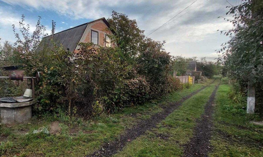 (7) Продаж дачного будинку (5813)