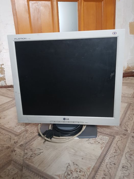 Монітор компютерний