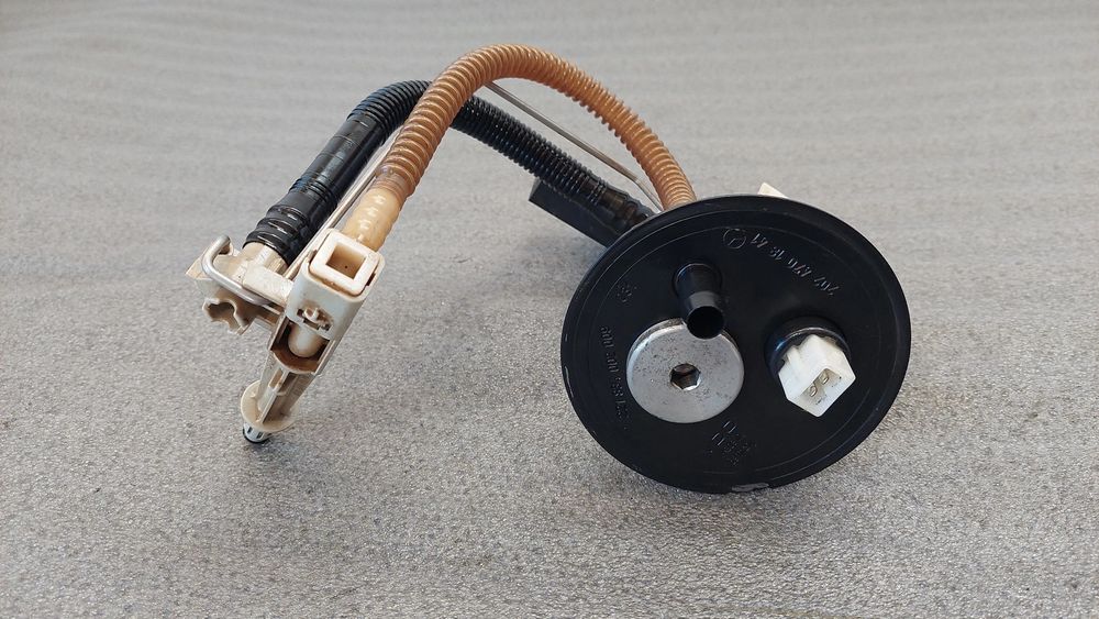 Boia combustível MERCEDES-BENZ Classe C Carrinha (S202)