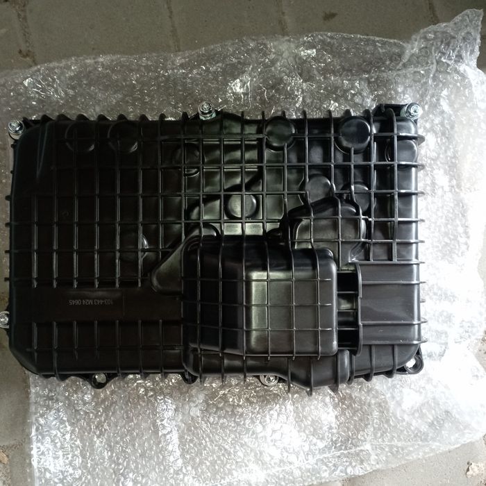 Кришка АКПП передня піддон коробки Jeep Cherokee Fiat Chrysler 0475295