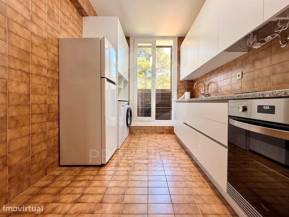 Apartamento T2 em Pinhal de Negreiros, Azeitão