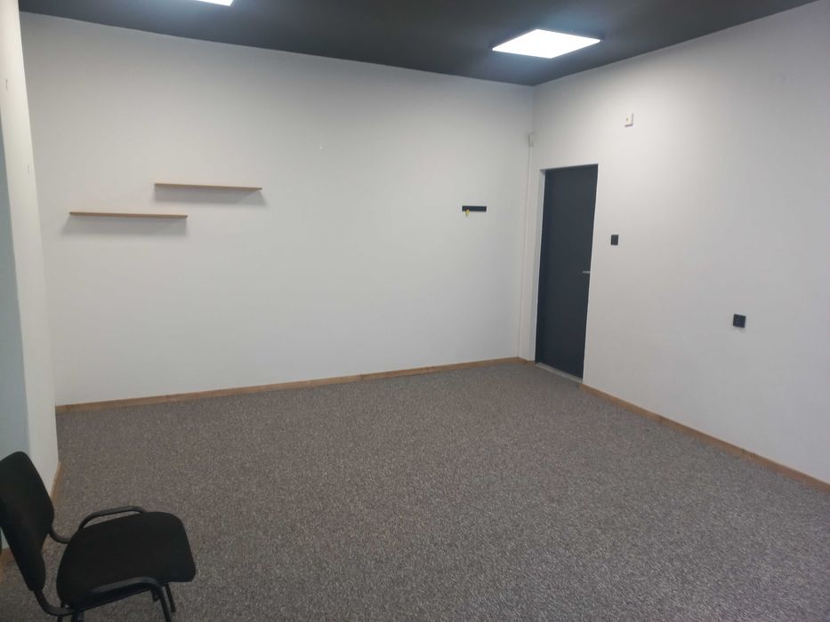Wynajme - Biuro 25 m2 - ładne, ustawne