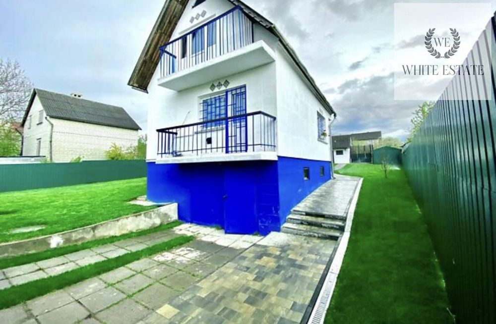 Продаж 2 поверхового будинку у с. Смиківці