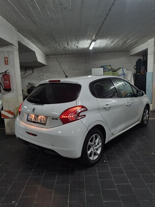 Vendo Peugeot 208 1.4 HDi 2013 Nacional
