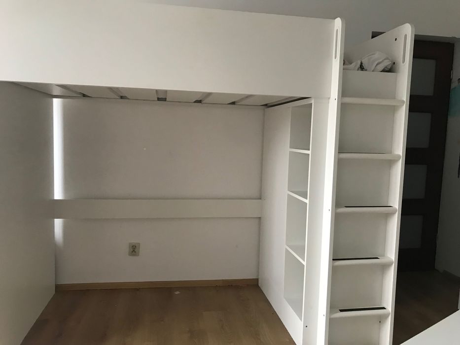 Łóżko na antresoli IKEA Smastad