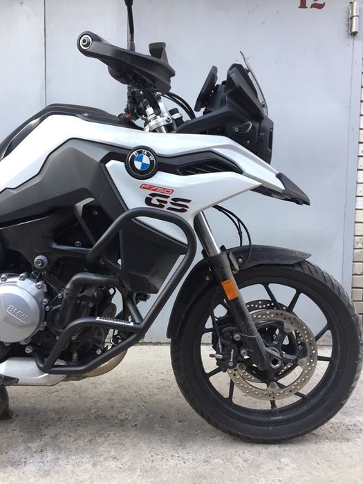 Защитные дуги,крепления кофров,багажники на все модели мотоциклов