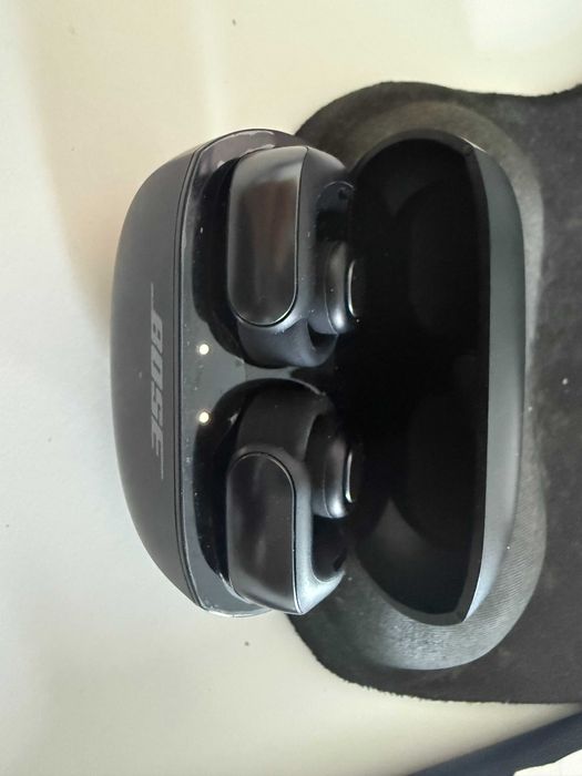 Fones Bose Ultra Earbuds como novos, som PREMIUM