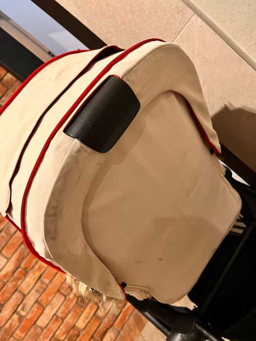 Sprzedam spacerówkę cybex Ferrari 2.0