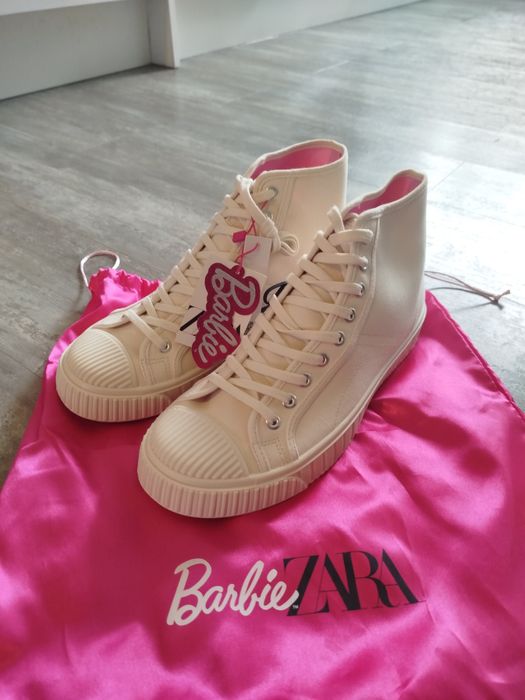 Ténis homem Zara X Barbie