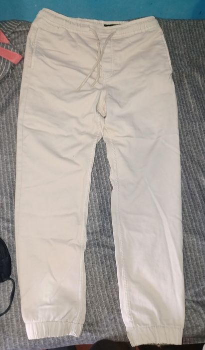 Calça  sarja como nova beje