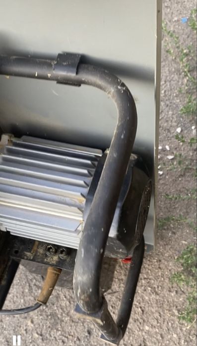 Продаю церкулярку. Состояние новой, нариканий нет.