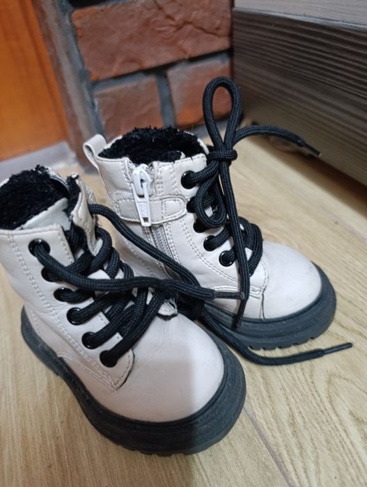 Trzewiki dla dziewczynki