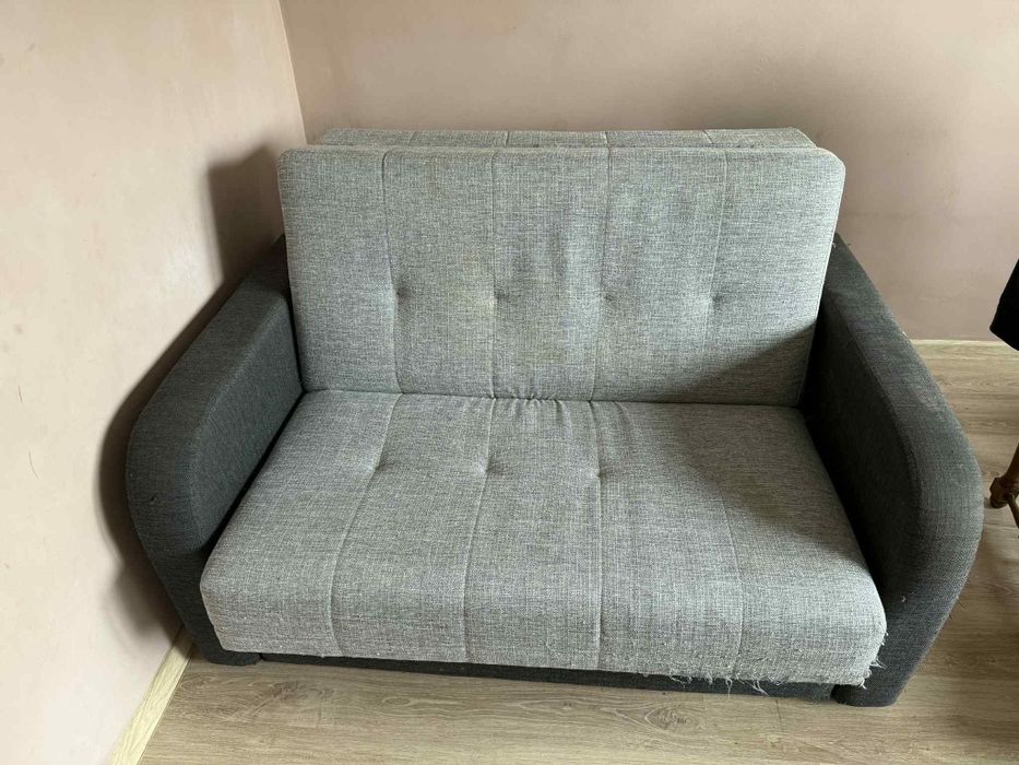 Sofa dwuosobowa szara