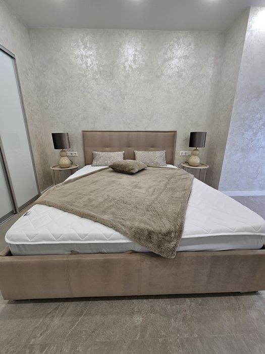 Оренда однокімнатної квартири в ГРАНД СИТИ ДОМБРОВСЬКИЙ