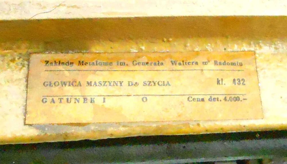 Maszyna do szycia ŁUCZNIK KL 432, żeliwna