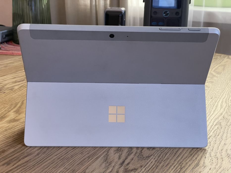 microsoft surface go 3 - купити планшети - Ціна на OLX.ua