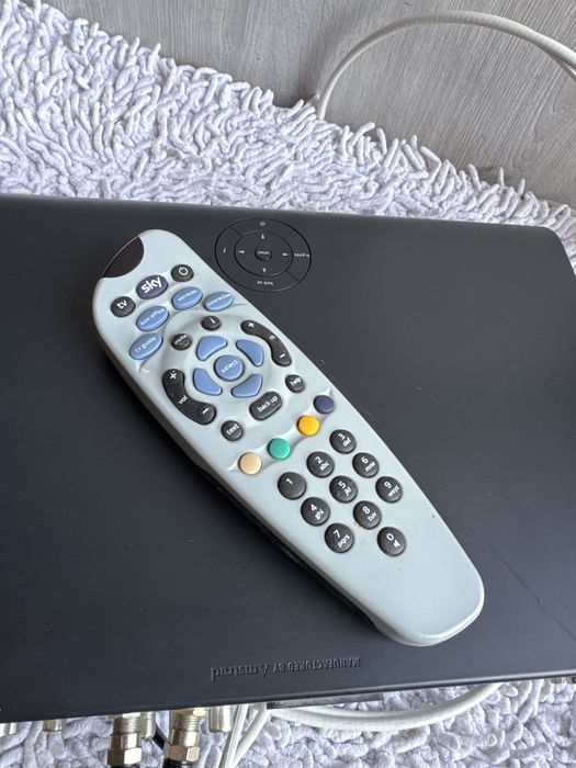 Dekoder Sky HD Amstrad DRX 890