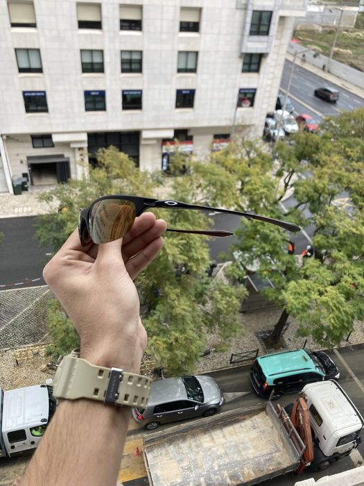 Oakley Half Wire Dark Carbon / Gold Iridium