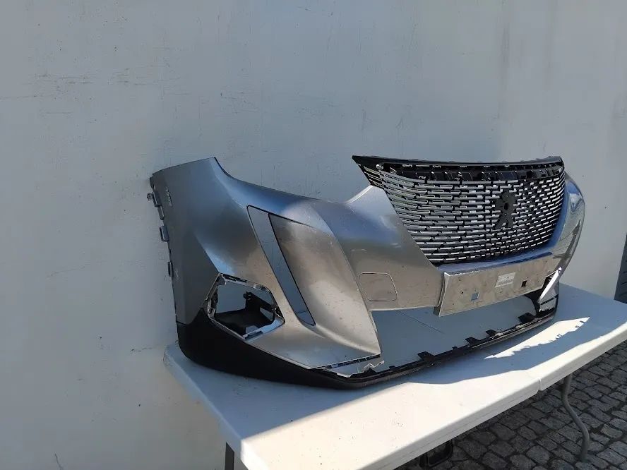 zderzak przód przedni peugeot 2008 ii 2019->