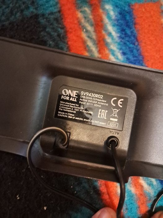 One For All SV9430 wewnętrzna antena telewizyjna DVB-T2