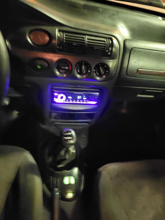 Продам FORD   ..