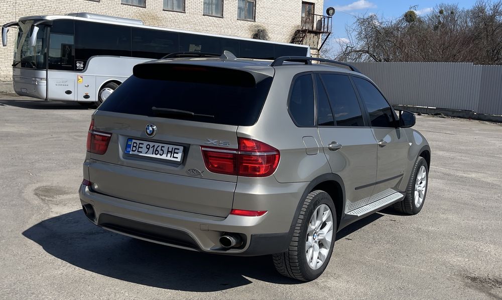 Продам BMW X5 E70 LCI