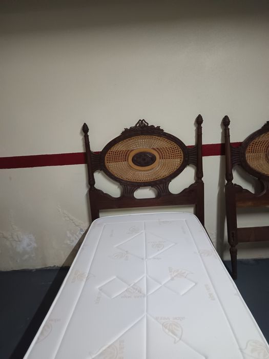 Cama solteiro 1.90x90.