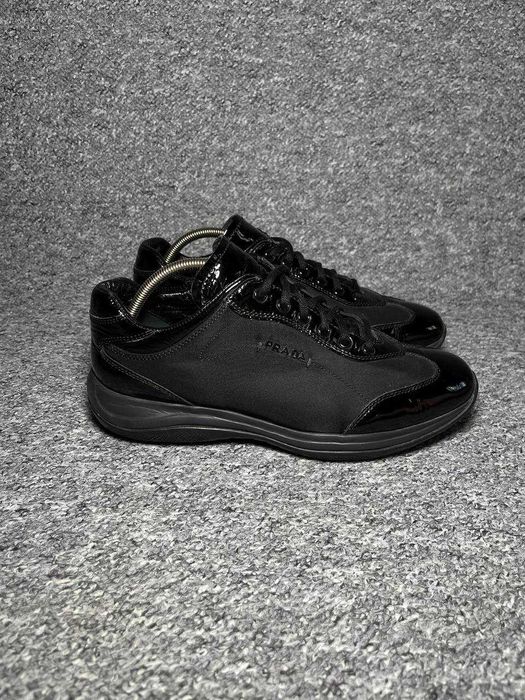 Чоловічі кросівки PRADA Patent Leather - UNISEX - Розмір 40/25.3см