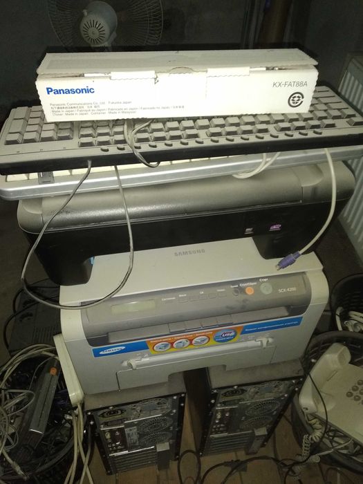 Продам упс арс 525 бу, мфу, ксерокс.