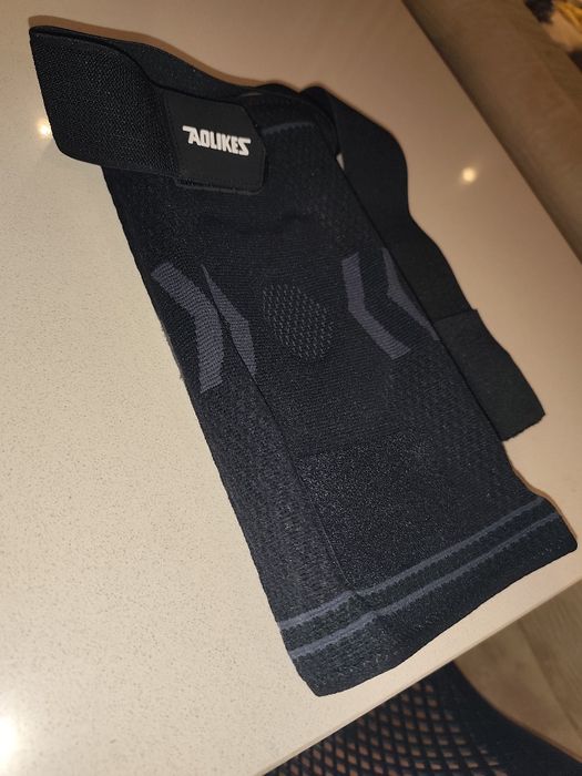 Joelheira de Compressão Aolikes (Zona do Menisco)
Unissexo Aolikes