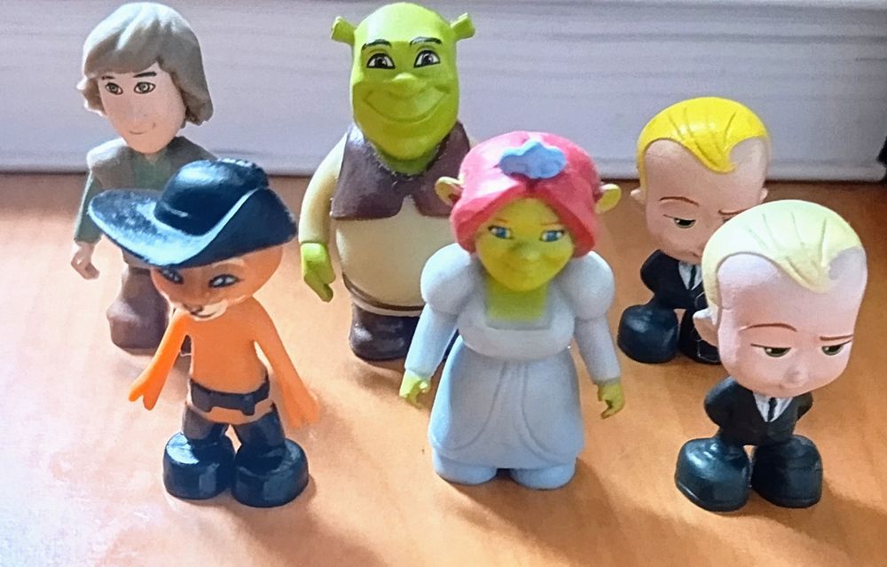 Bonecos Mini Preço.