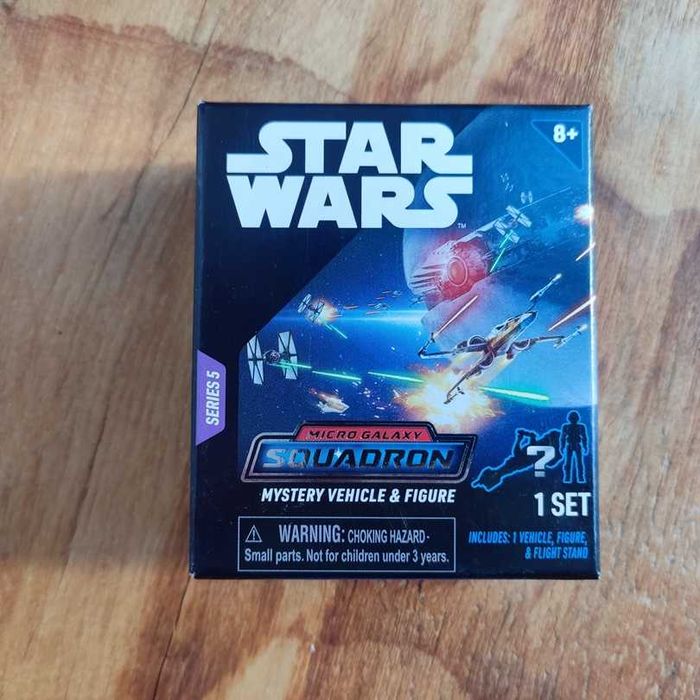 Star-Wars Micro Galaxy Mystery Vehicle & Figure Série 5