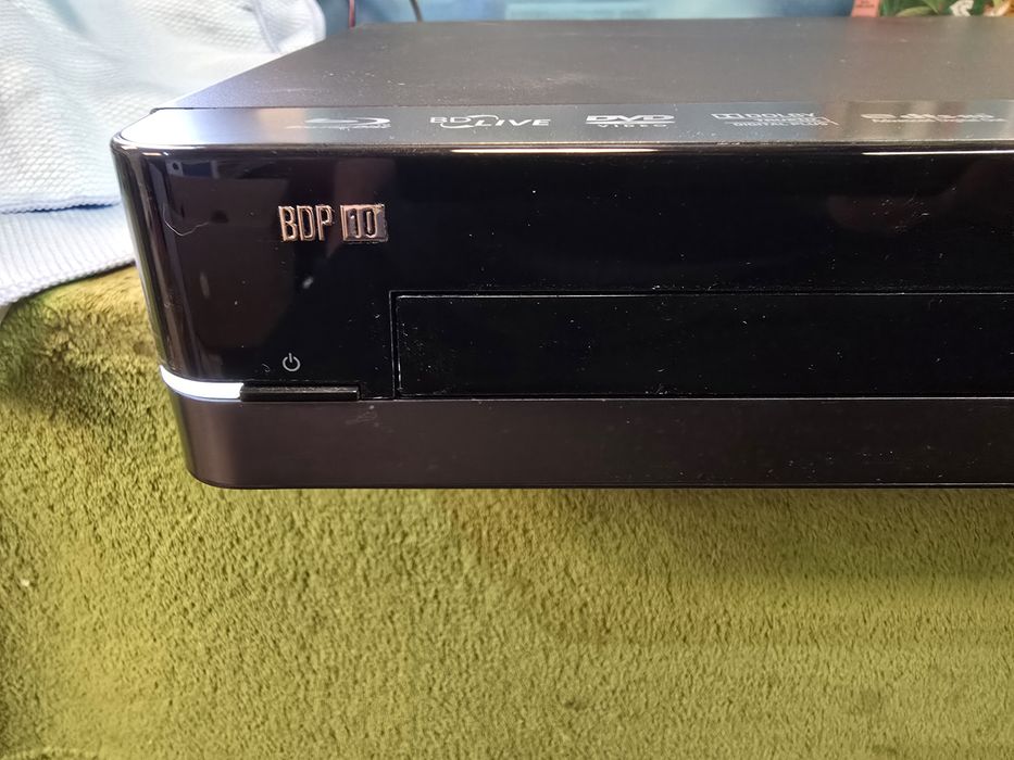 HARMAN KARDON BDP 10 multimedialny odtwarzacz  Blu-ray, DVD, MP3. HDMI