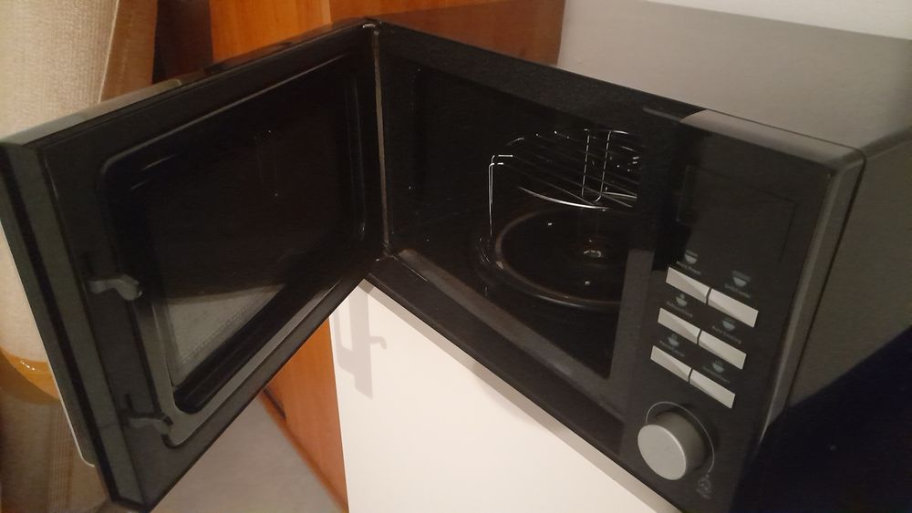 Microondas Becken BMW3998