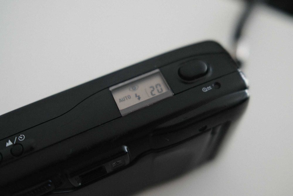 Nikon AF600 Analógica Point & Shot