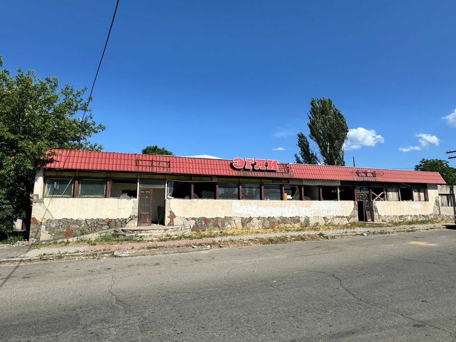 Варварівка вул.Очаківська біля повороту на міст 417 кв.м. фасад