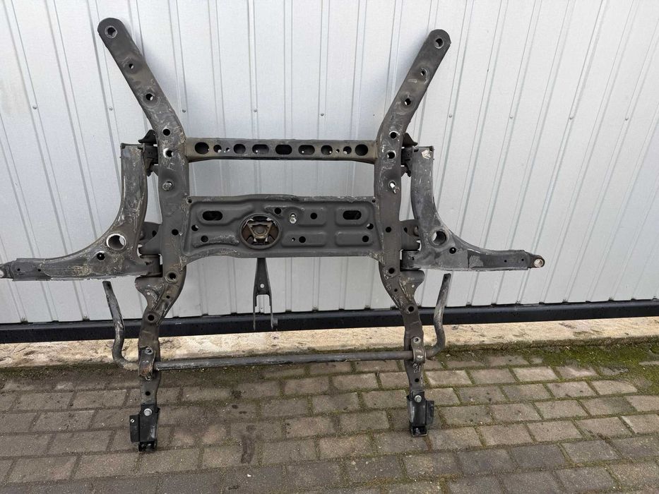 Wózek zawieszenia przód Volkswagen Crafter po 2018 roku stan idealny