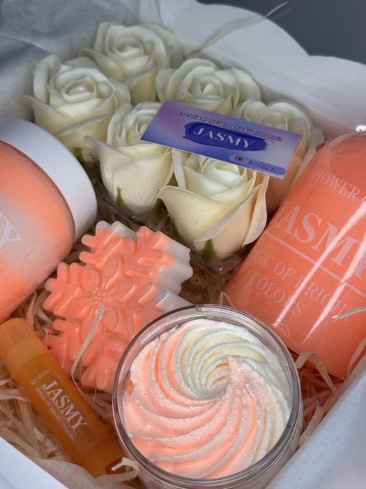 Новорічний подарунковий набір натуральної косметики